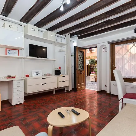 Appartement Frangipane Medieval Atmosphere Rome